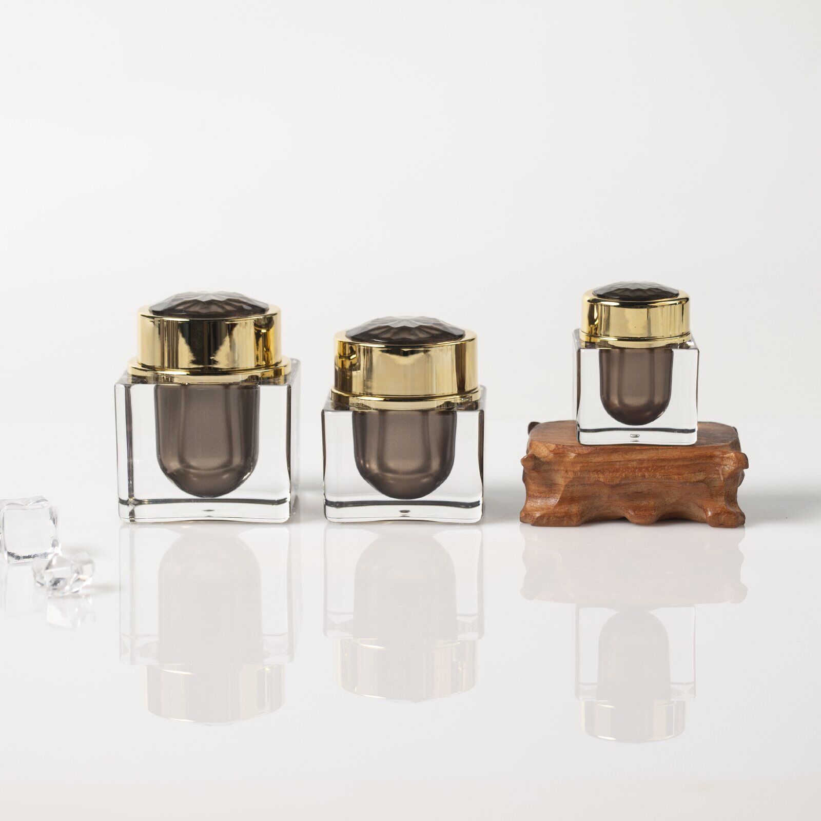 Acrylic Luxury Cream Jar with Screw Cap